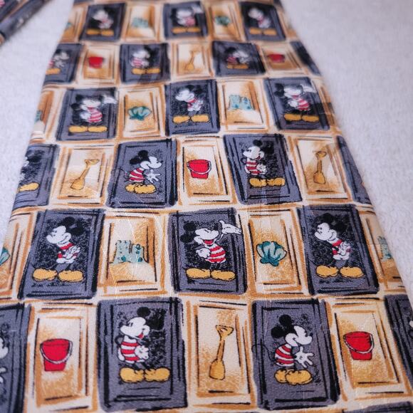 Walt Disney World Mickey Mouse Beach Themed Yellow Gray Silk Neck Tie Vintage - Picture 4 of 7